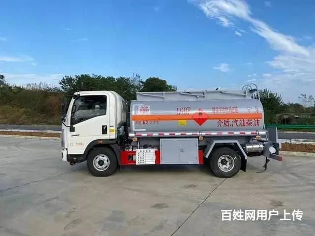 厂家直销优惠 国六豪沃5吨油罐车 可分期送货上门 - 图片 3