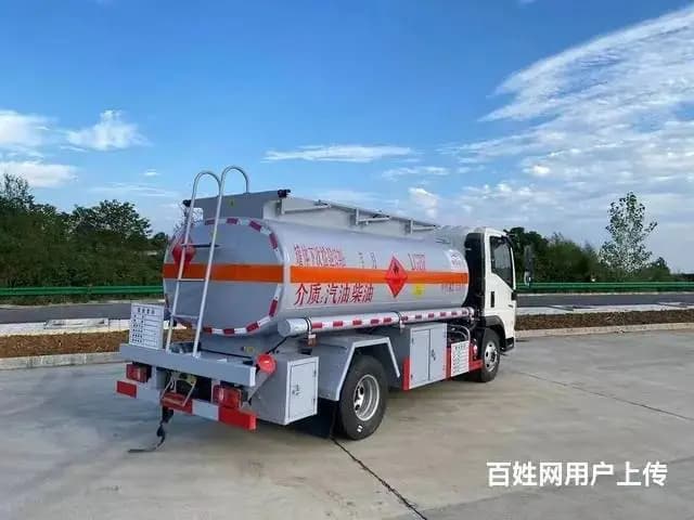 厂家直销优惠 国六豪沃5吨油罐车 可分期送货上门 - 图片 4